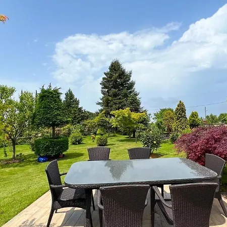 Heaven Garden Hotel