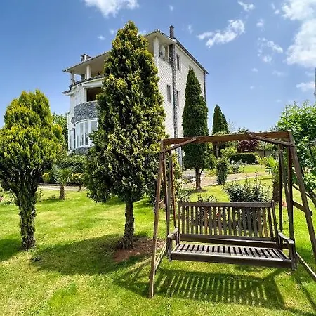 Heaven Garden