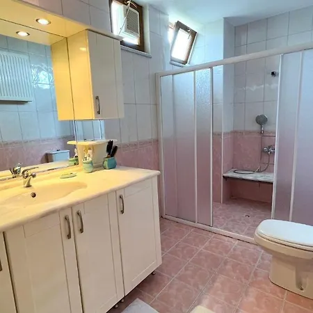 Heaven Garden Hotel 4*