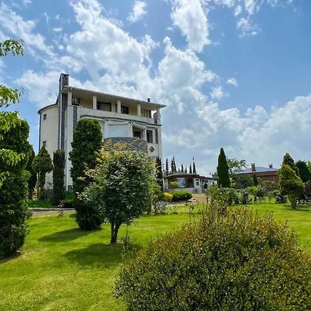 Heaven Garden Hotel